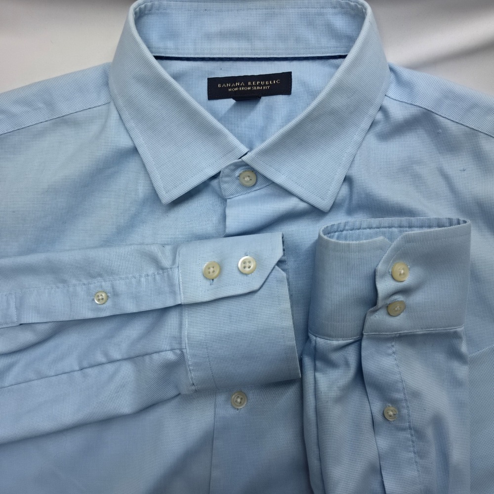 Banana Republic Men Blue Non-Iron Slim Fit Dress Shirt 16-16.5 L Micro Check
